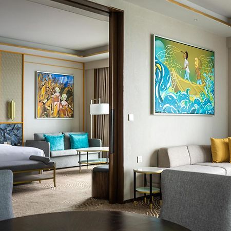 Fili Hotel At Nustar Cebu Екстер'єр фото