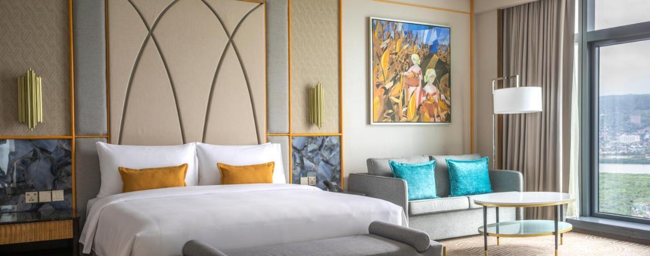 Fili Hotel At Nustar Cebu Екстер'єр фото