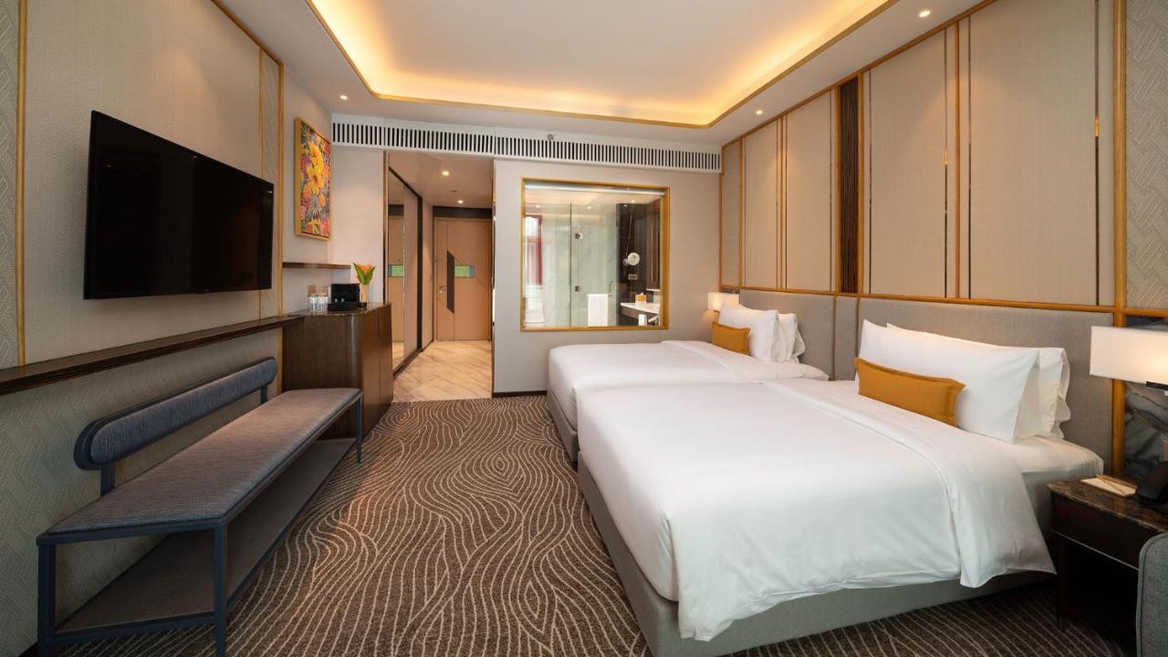 Fili Hotel At Nustar Cebu Екстер'єр фото