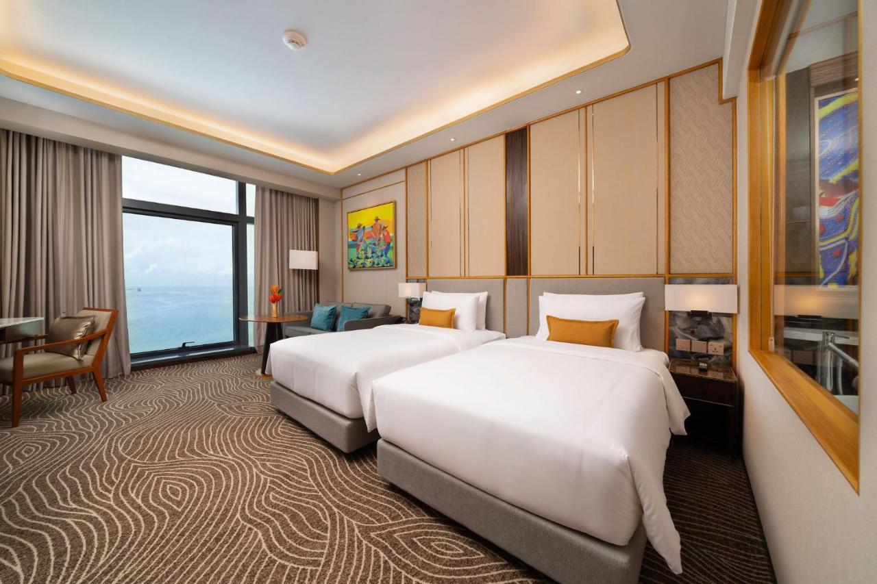 Fili Hotel At Nustar Cebu Екстер'єр фото