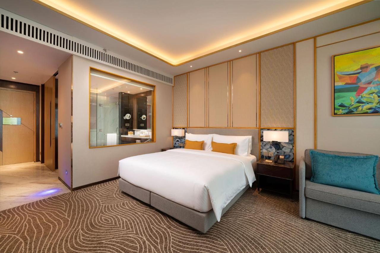 Fili Hotel At Nustar Cebu Екстер'єр фото