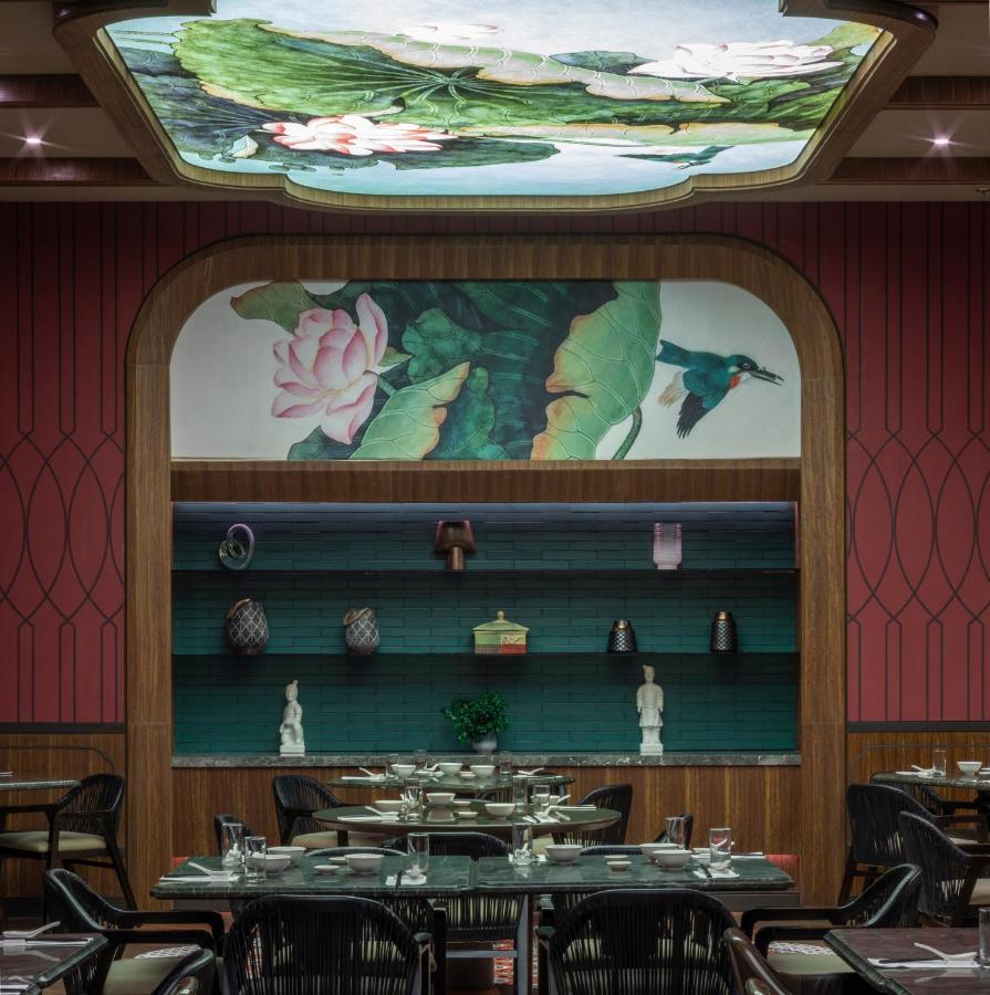 Fili Hotel At Nustar Cebu Екстер'єр фото