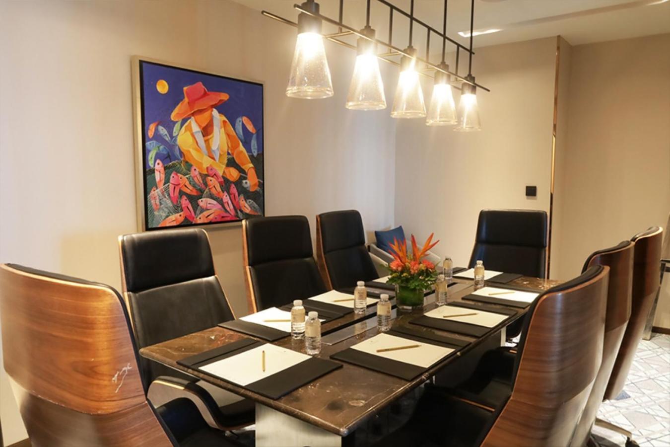 Fili Hotel At Nustar Cebu Екстер'єр фото