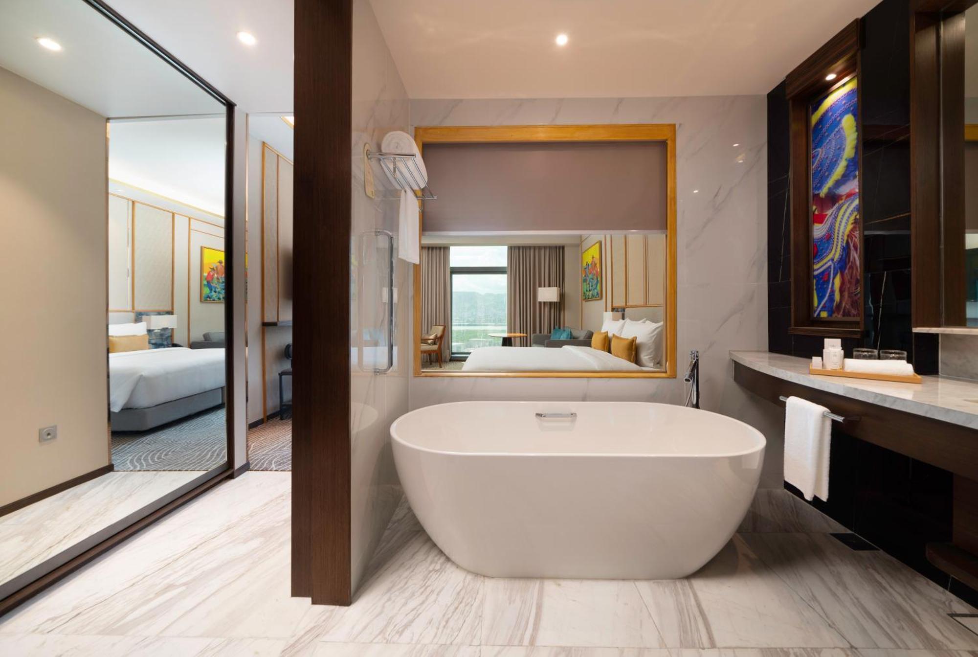 Fili Hotel At Nustar Cebu Екстер'єр фото